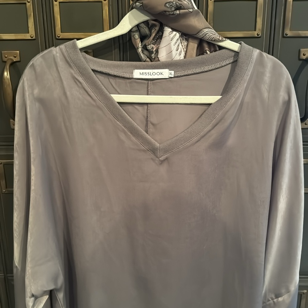 MissLook Top. / Max Studio Scarf - Picture 3 of 6